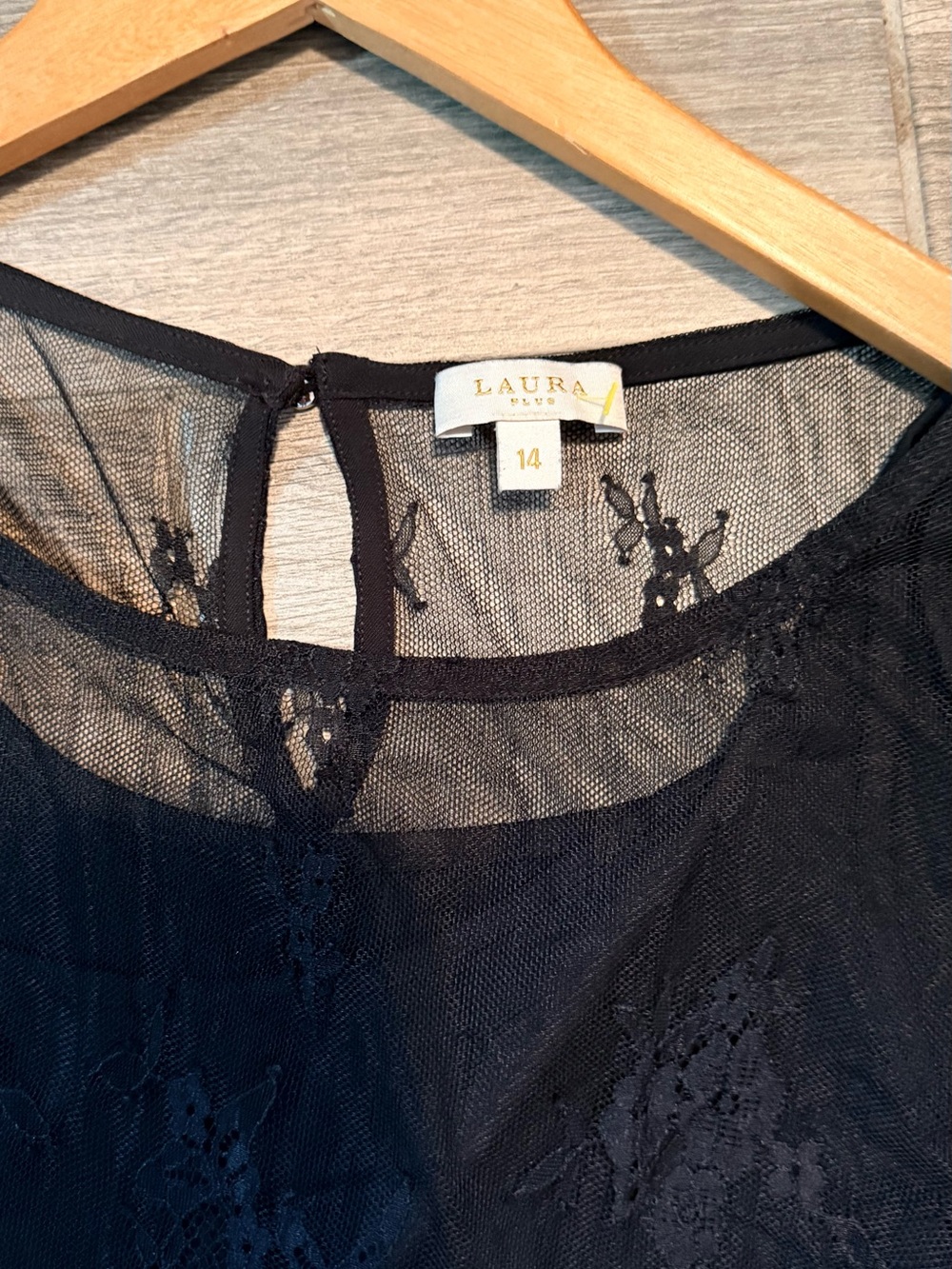 Black Lace Long-Sleeve Women's Top - Elegant Sheer Overlay - Picture 11 of 13